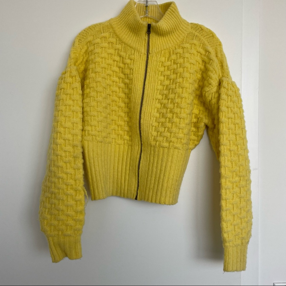 Maeve by Anthropologie bubble sleeve zip up cardigan